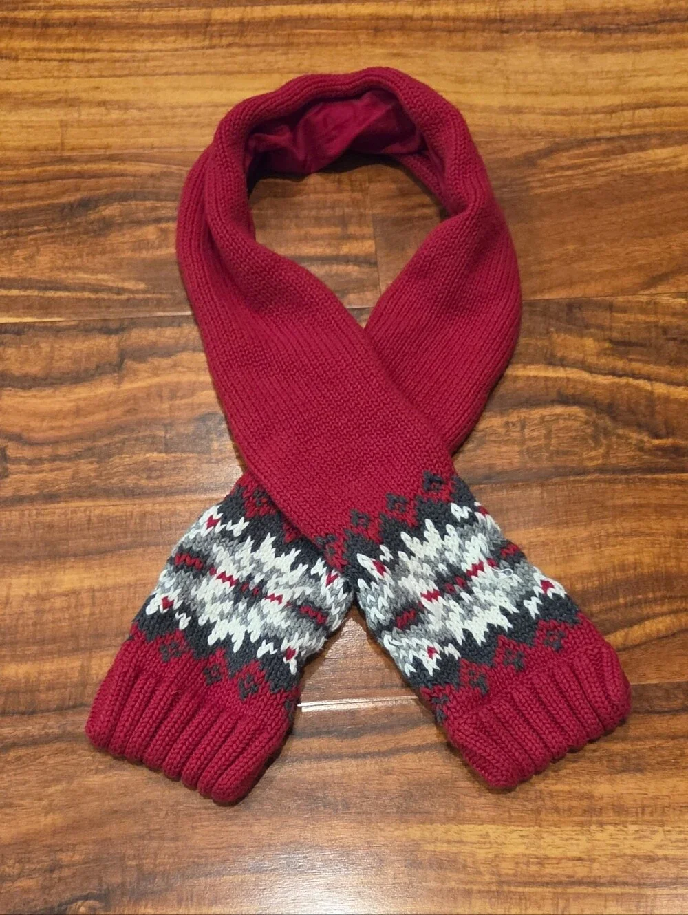 Janie and Jack EUC 2T/3T Red/Gray Fair Isle Scarf and Sweater Hat Set